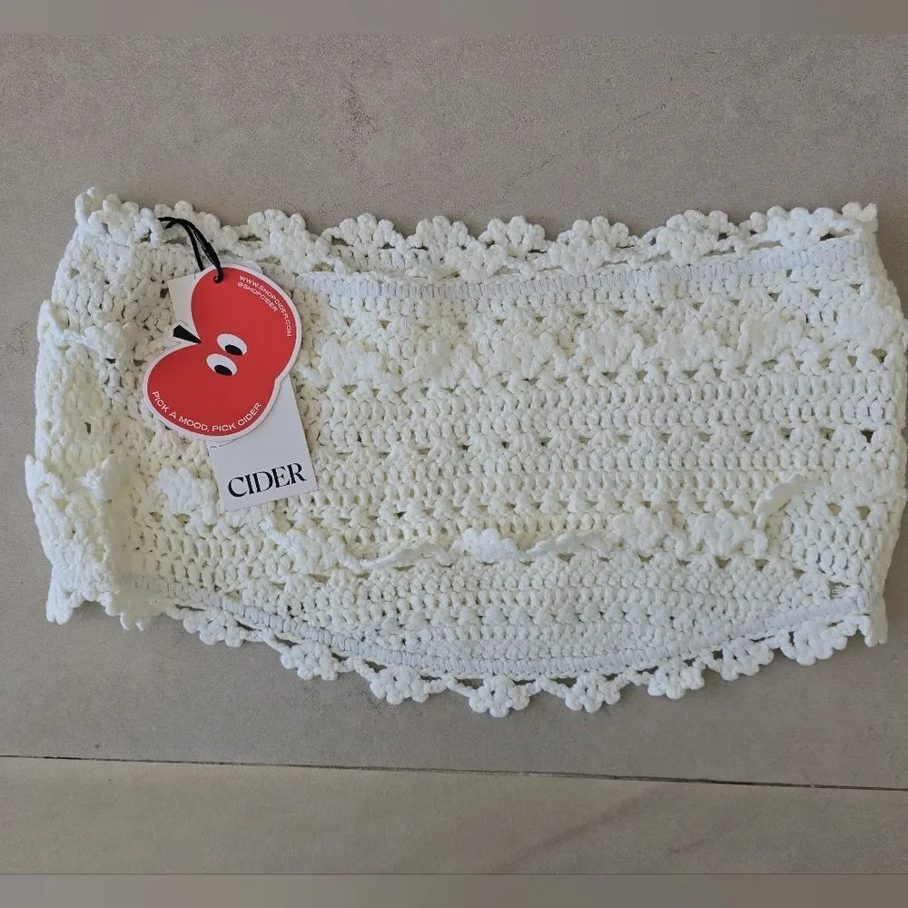 NWT Cider White Crochet Lace Tube Top - Size M